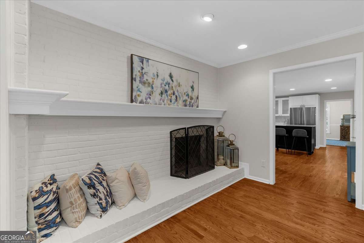 245 W Spalding Drive