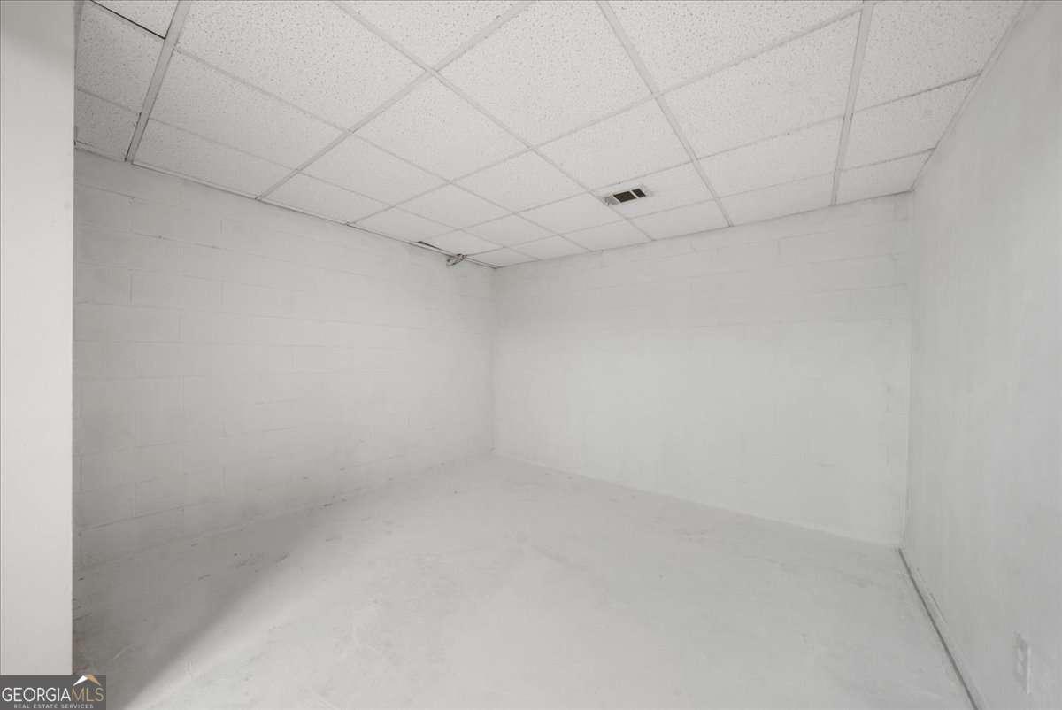 6800 Thunder Trail
