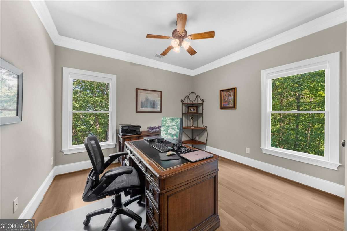 5850 Lake Harbor Trail