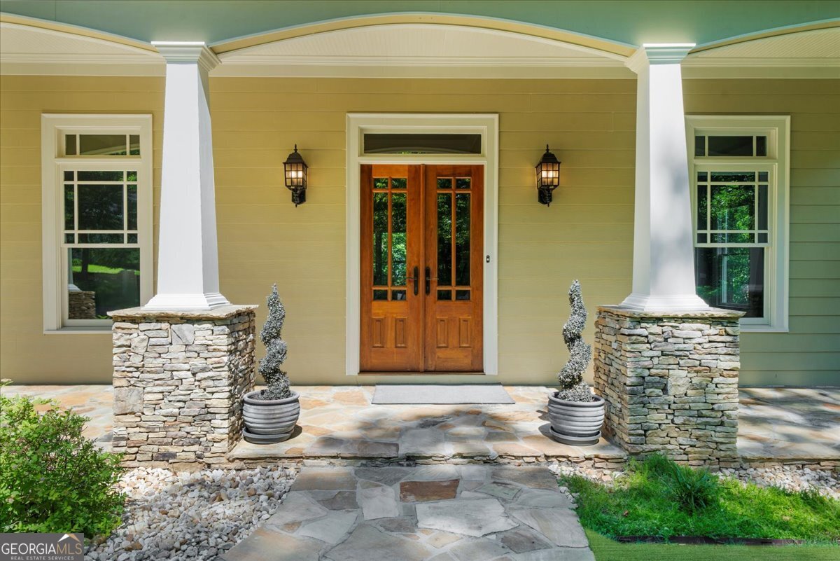 5850 Lake Harbor Trail
