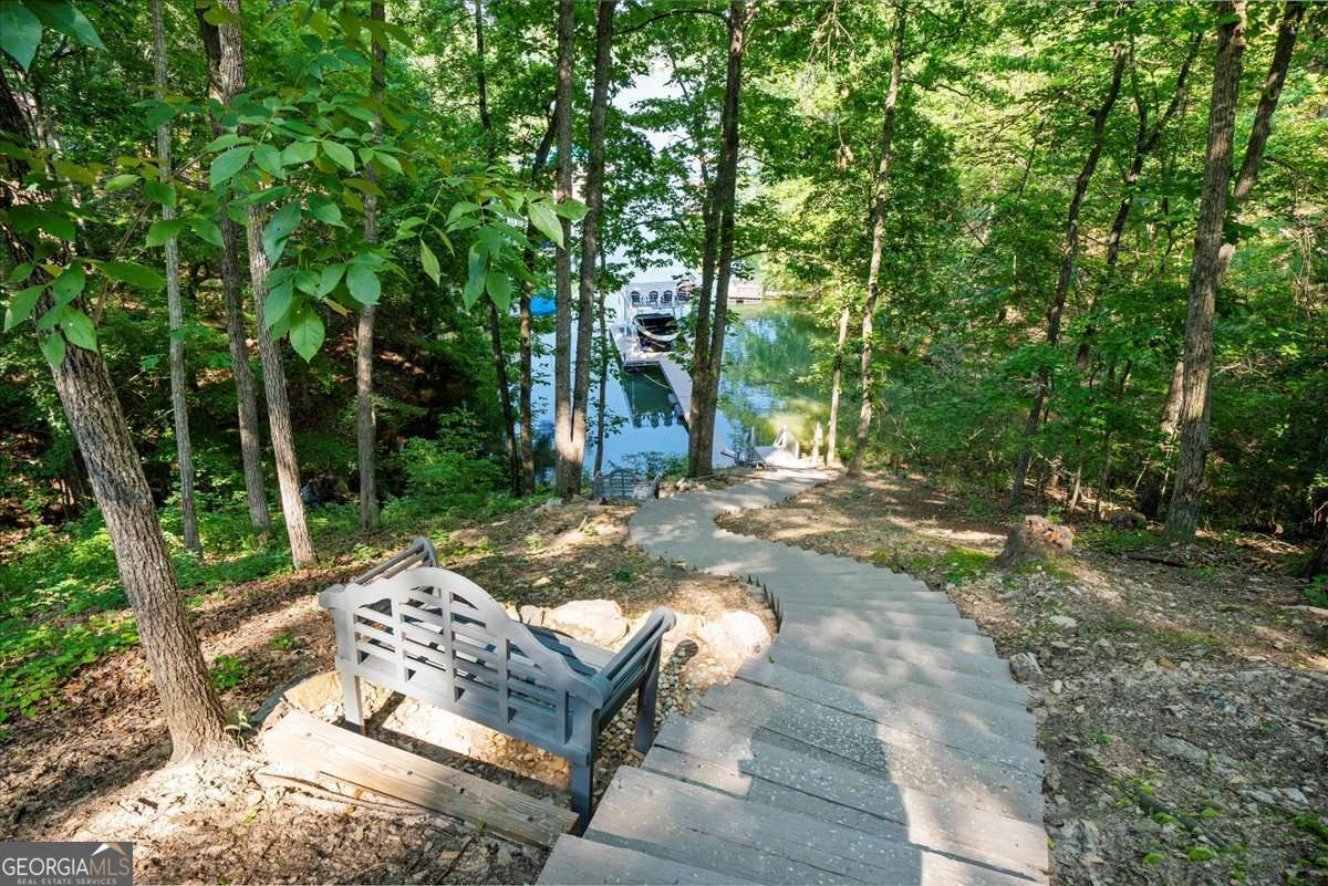 5850 Lake Harbor Trail
