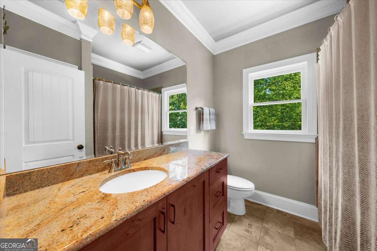 5850 Lake Harbor Trail