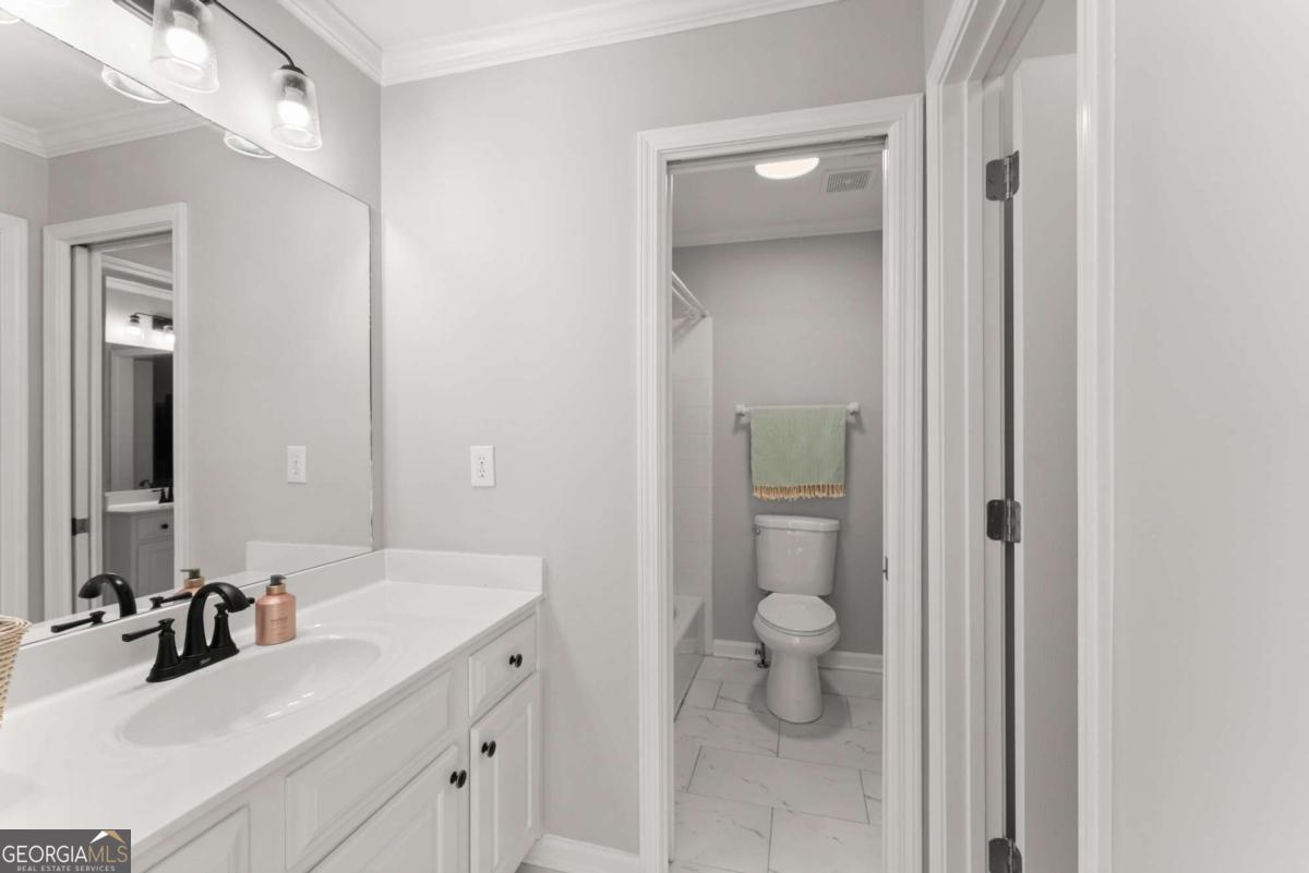 3498 Westhampton Way