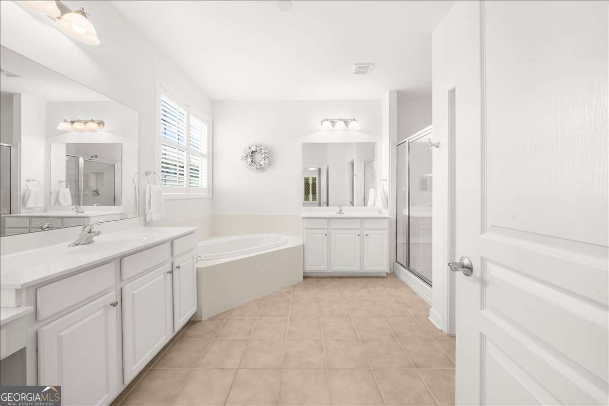 3143 White Magnolia Chase SW, Gainesville