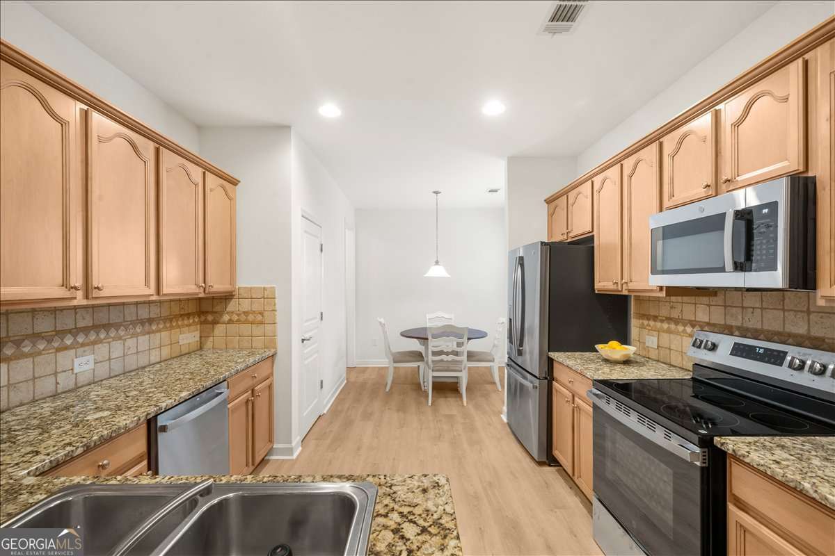 3143 White Magnolia Chase SW, Gainesville