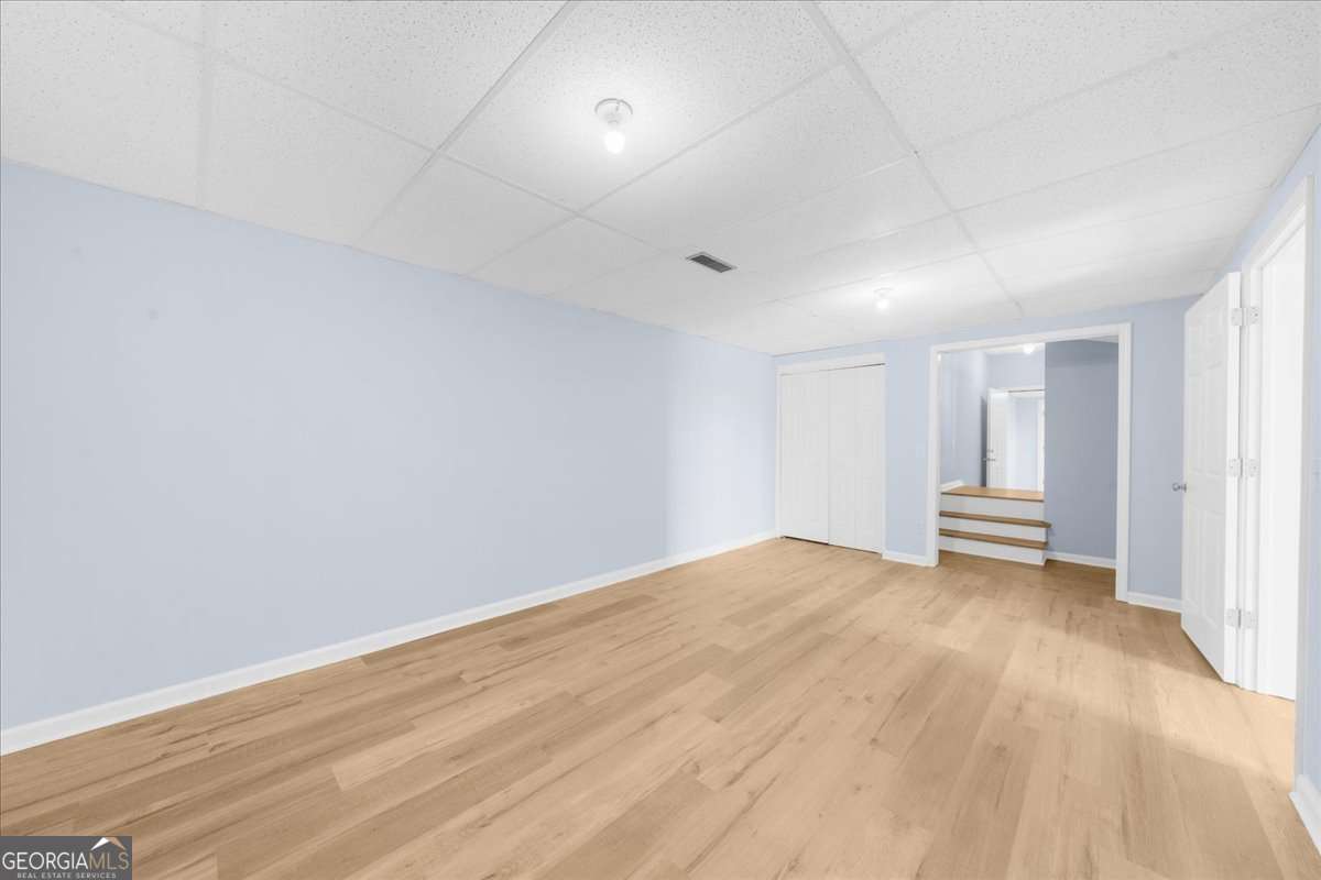 518 Overlook Dr 7.93 acres