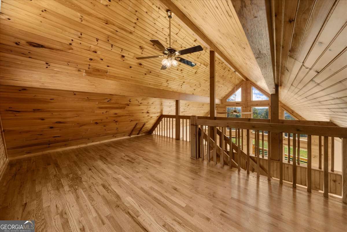 518 Overlook Dr 7.93 acres