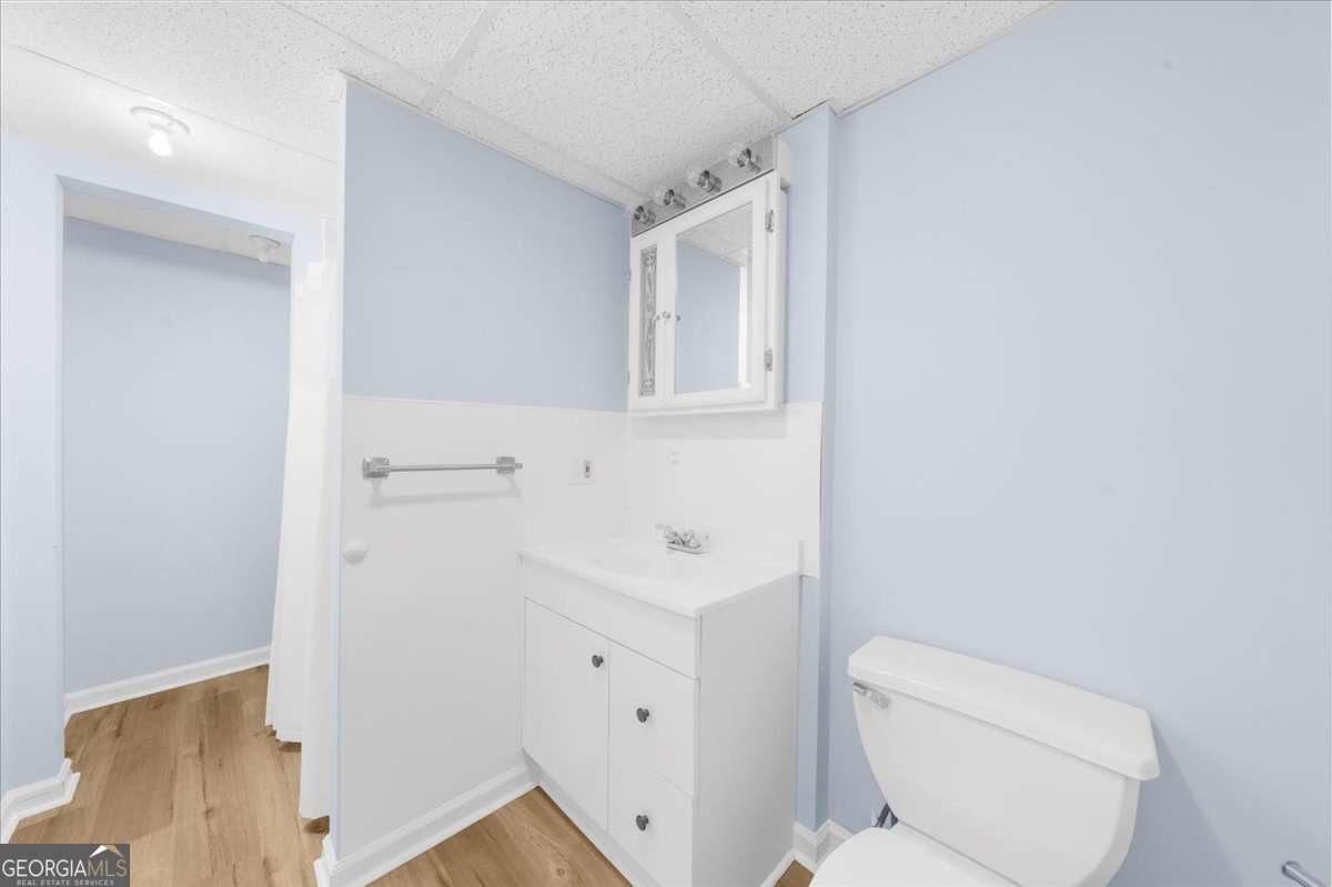 518 Overlook Dr 7.93 acres