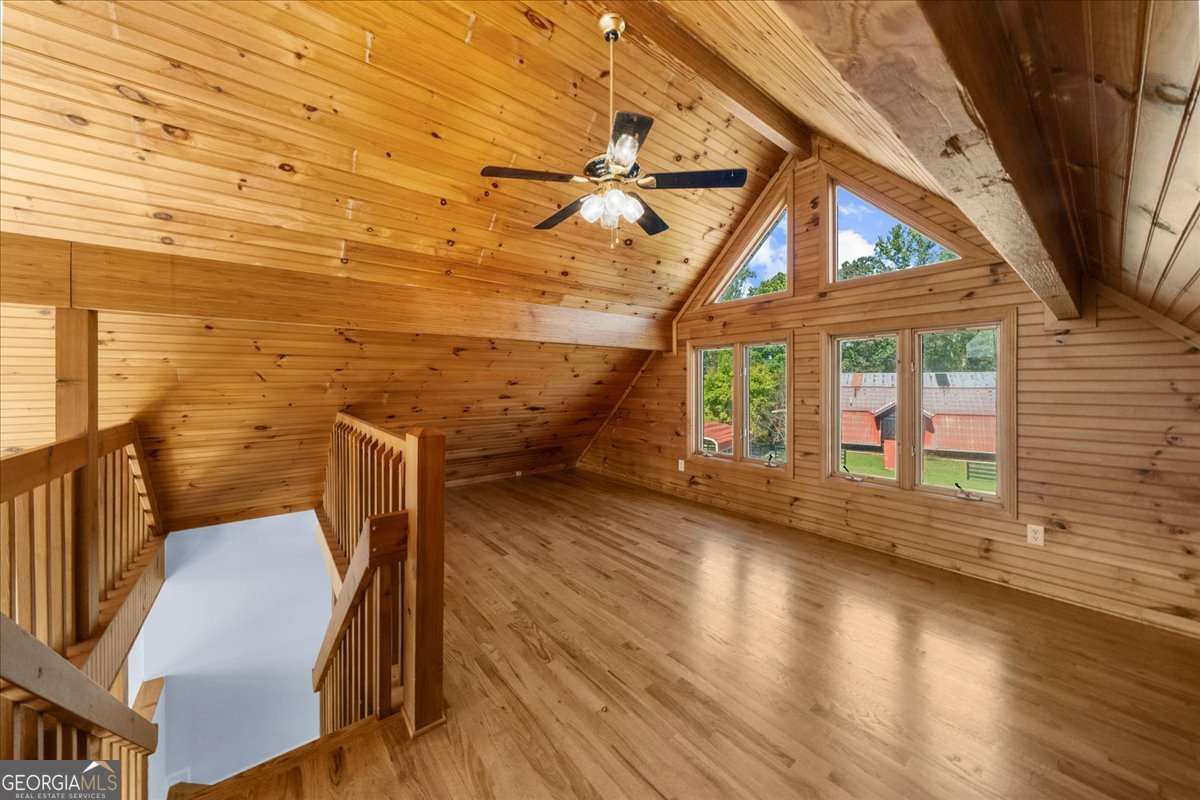 518 Overlook Dr 7.93 acres