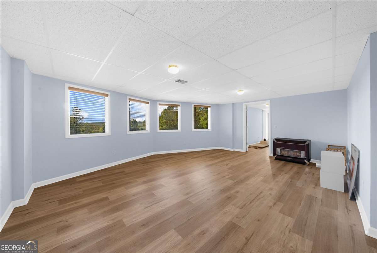 518 Overlook Dr 7.93 acres