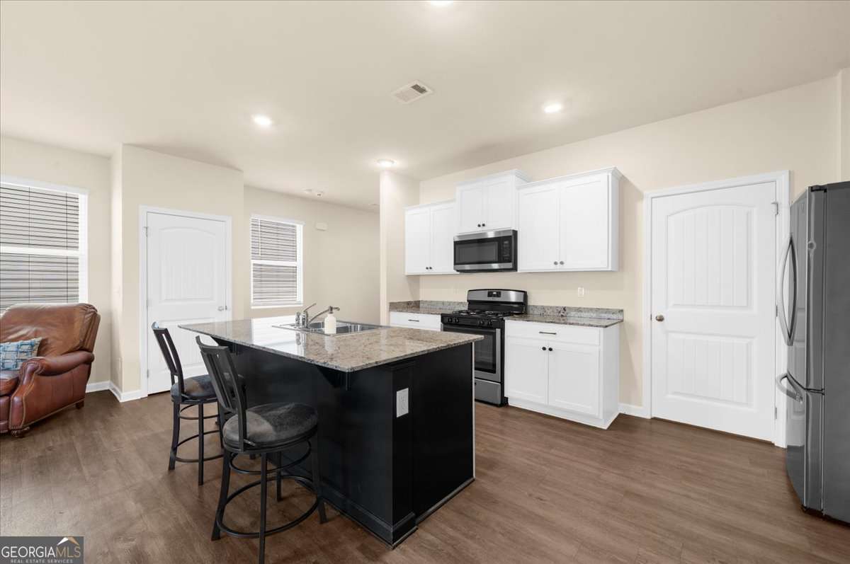 5206 Wild Berry Court