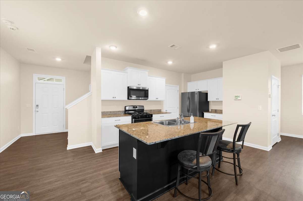 5206 Wild Berry Court