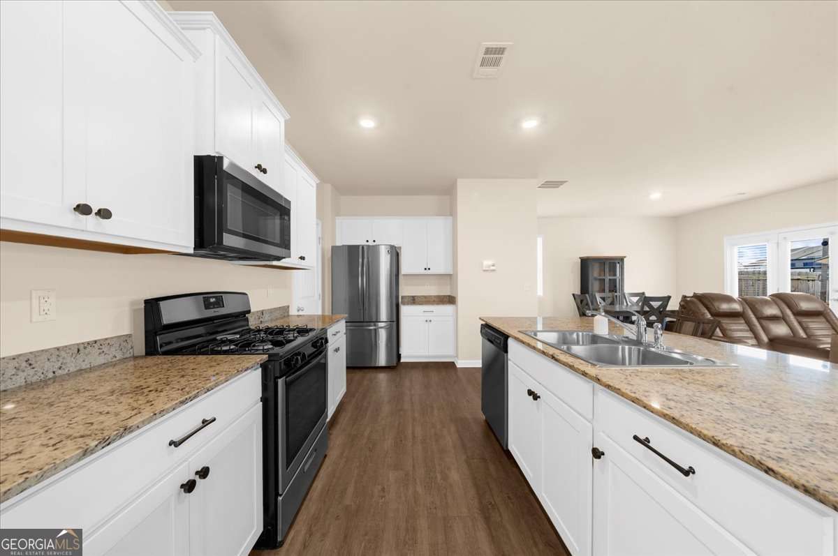 5206 Wild Berry Court