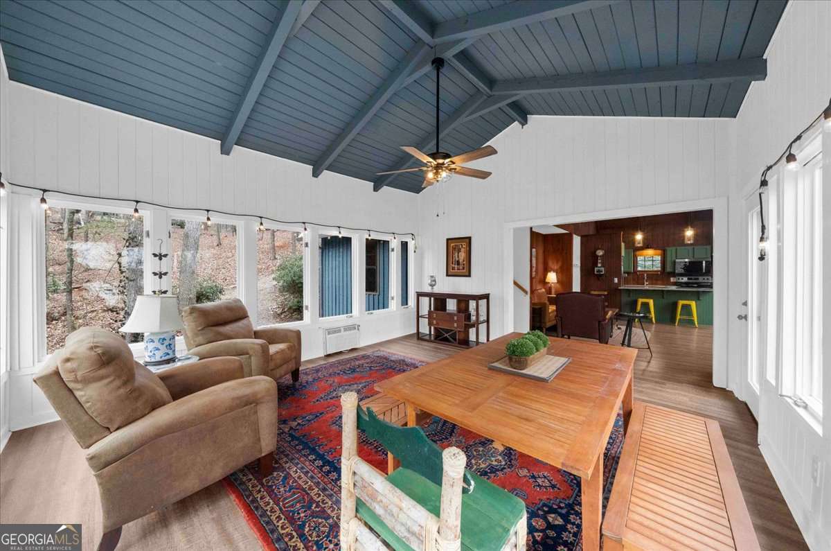 5410 Honeysuckle Trail