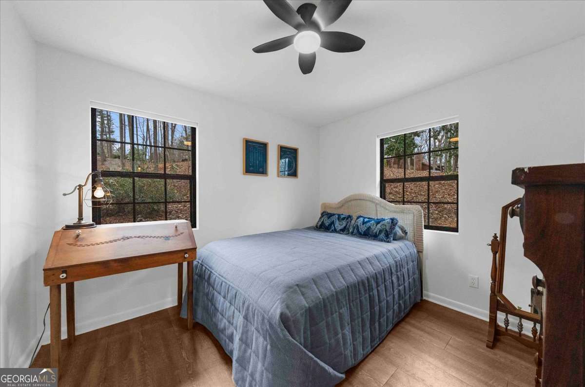 5410 Honeysuckle Trail