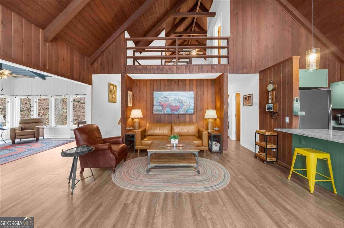 5410 Honeysuckle Trail