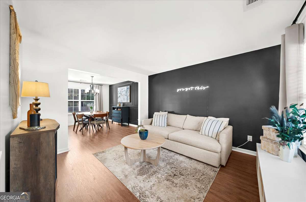 3375 Bridgeshaw Drive