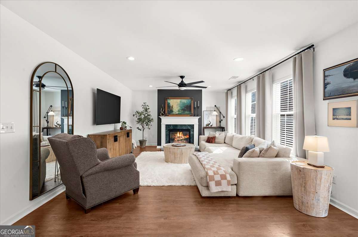 3375 Bridgeshaw Drive