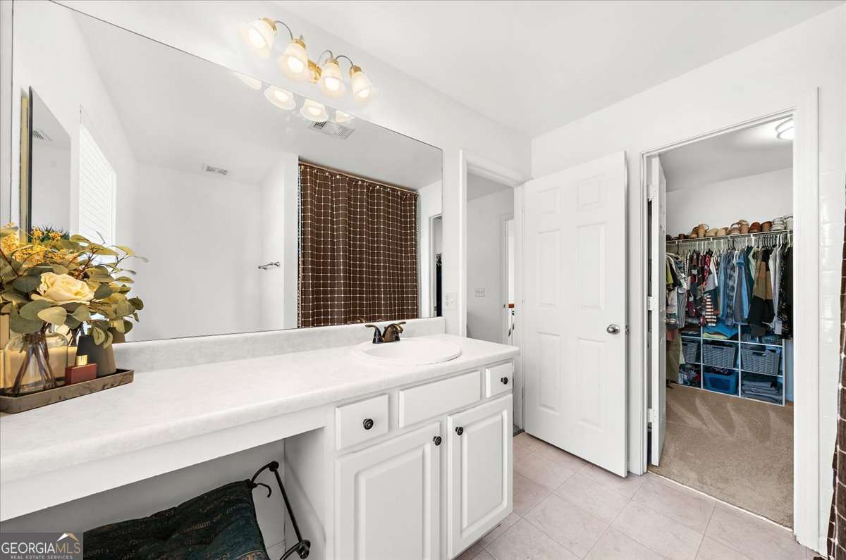 3375 Bridgeshaw Drive