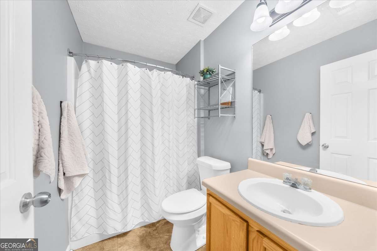 3255 Bridgeshaw Drive