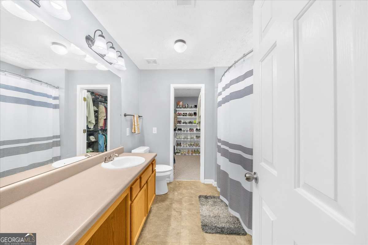 3255 Bridgeshaw Drive