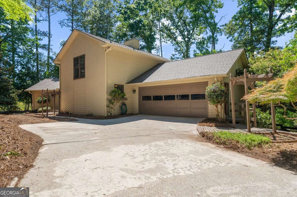 5573 Hidden Harbor Landing