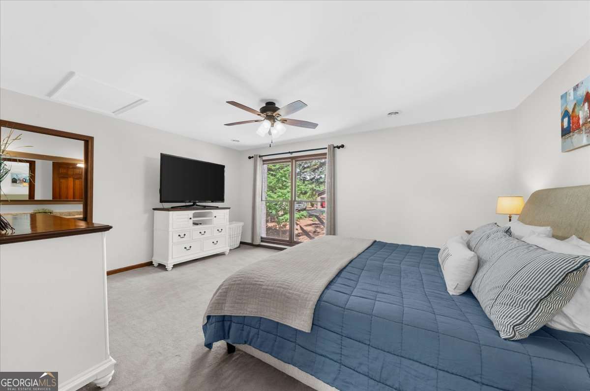 5573 Hidden Harbor Landing
