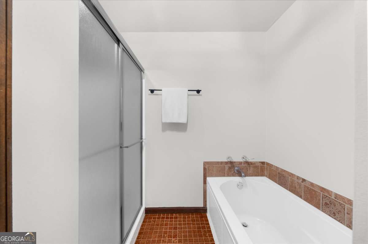 5573 Hidden Harbor Landing