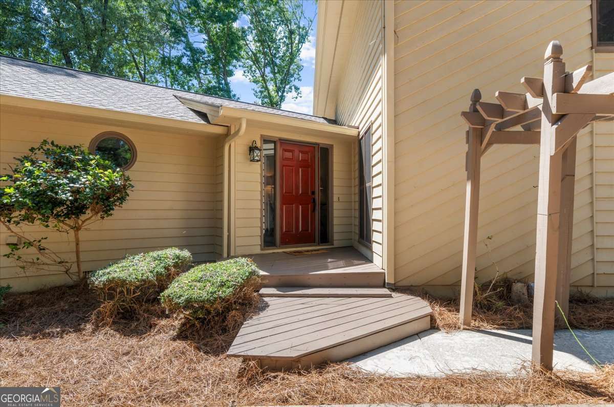 5573 Hidden Harbor Landing