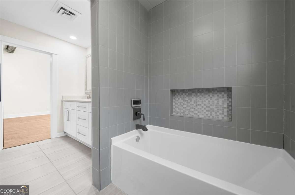 5535 Hidden Harbor Drive