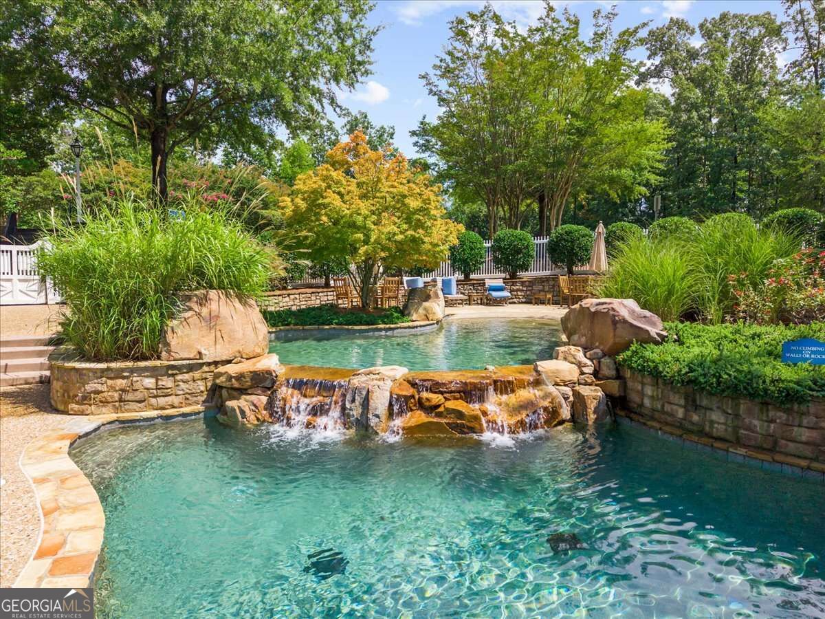 6205 Random Winds Bluff