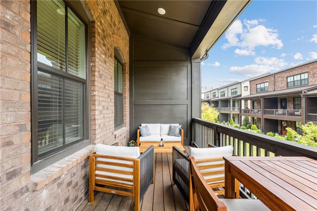 6310 Cortland Walk