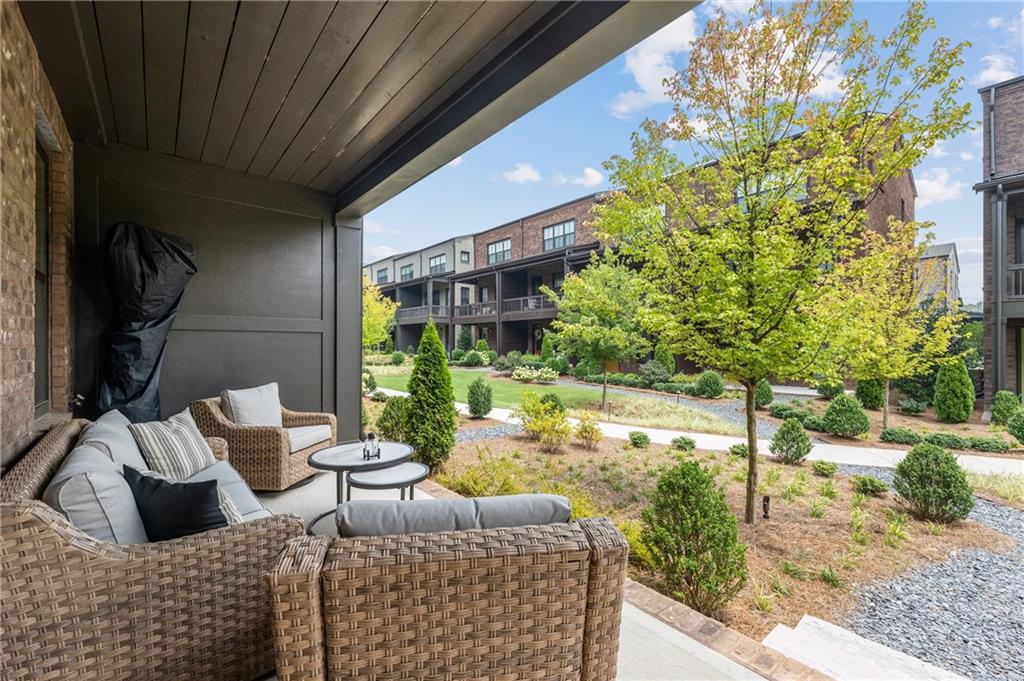 6310 Cortland Walk