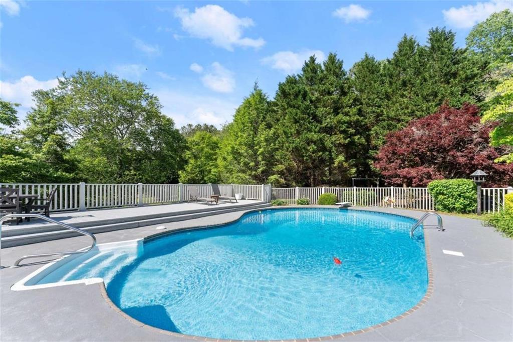 384 Pine Grove Road
