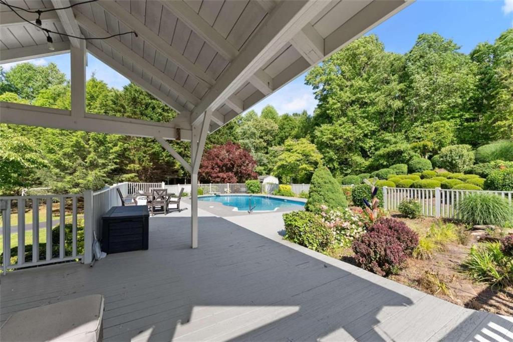 384 Pine Grove Road