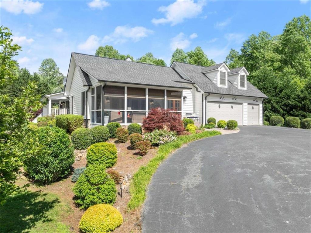 384 Pine Grove Road