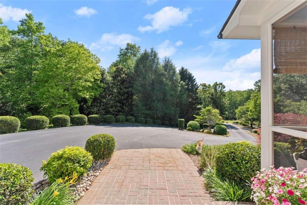 384 Pine Grove Road