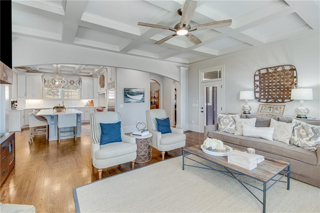 6205 Random Winds Bluff