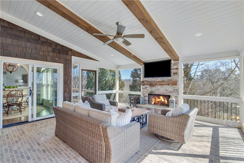 6205 Random Winds Bluff