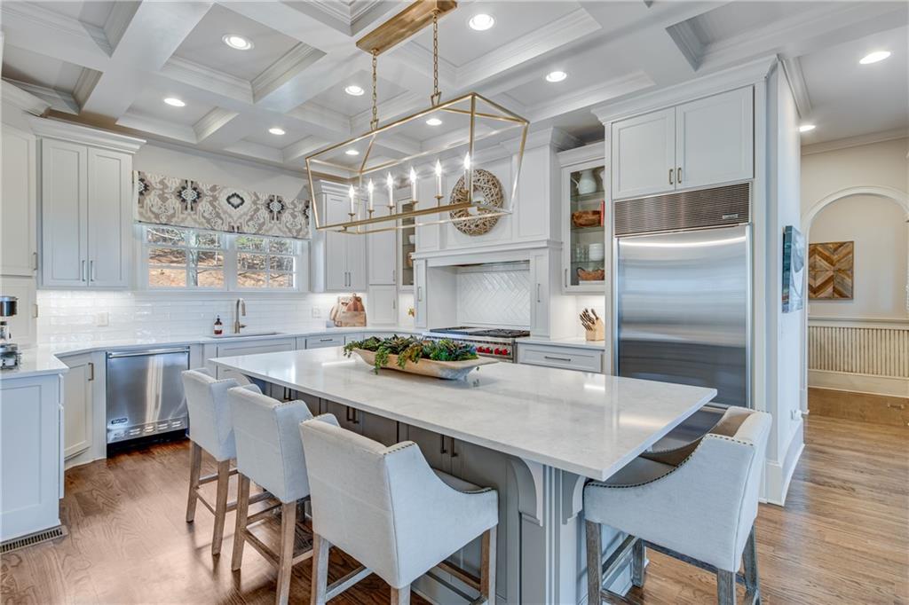 6205 Random Winds Bluff