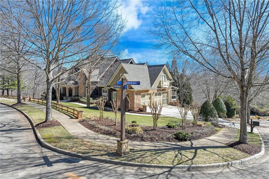 6205 Random Winds Bluff