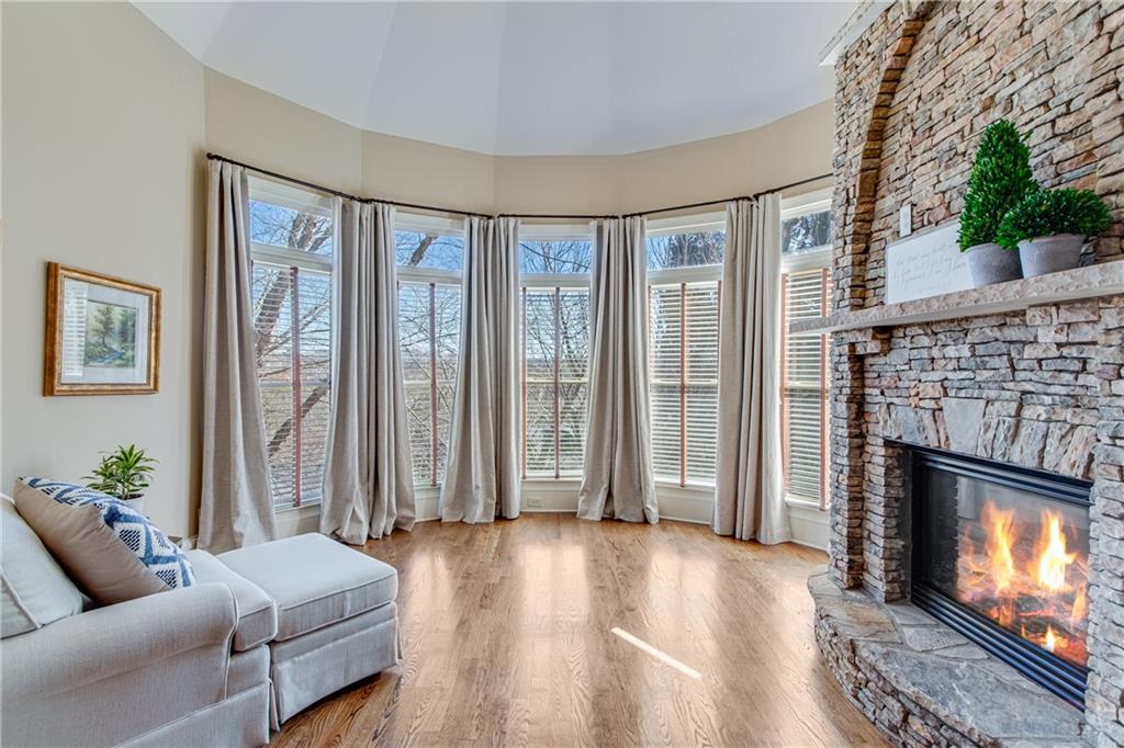 6205 Random Winds Bluff