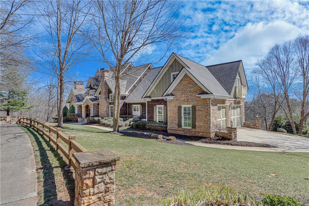 6205 Random Winds Bluff