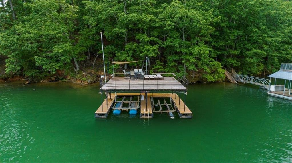 4735 Log Cabin Road