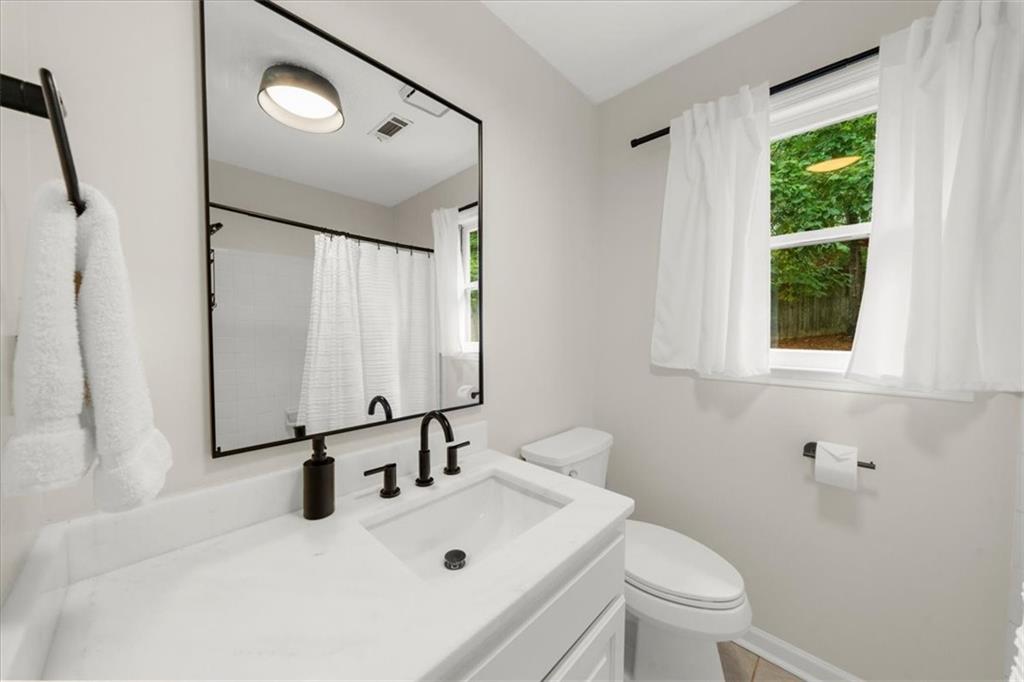 4735 Log Cabin Road
