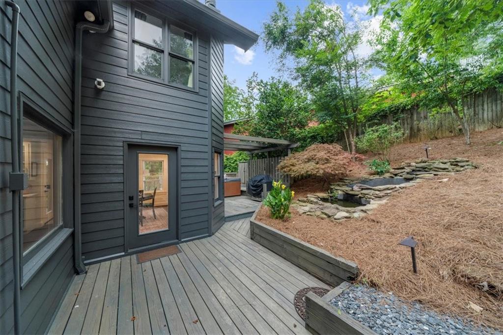 4735 Log Cabin Road