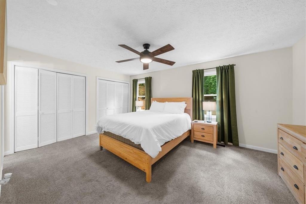 4735 Log Cabin Road