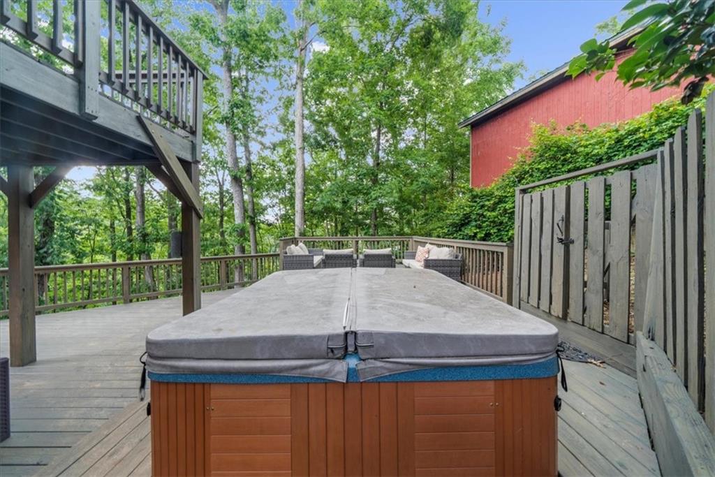 4735 Log Cabin Road