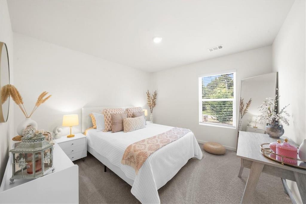 5634 Barberry Avenue