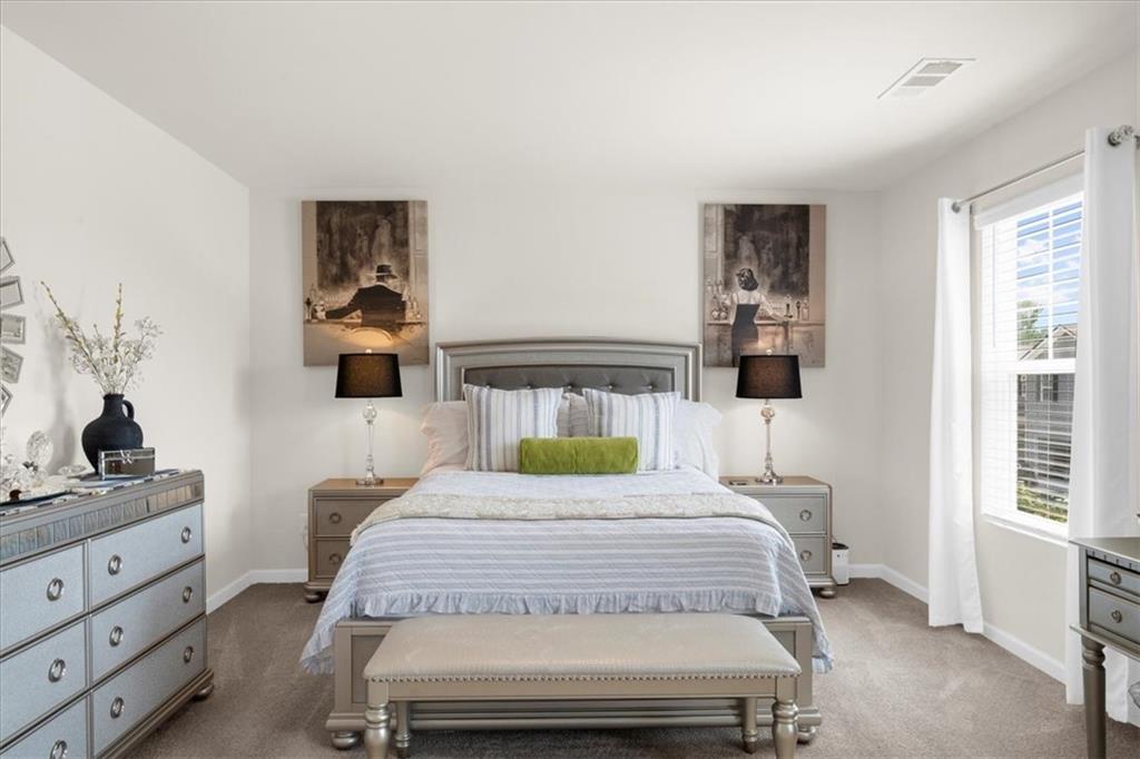 5634 Barberry Avenue